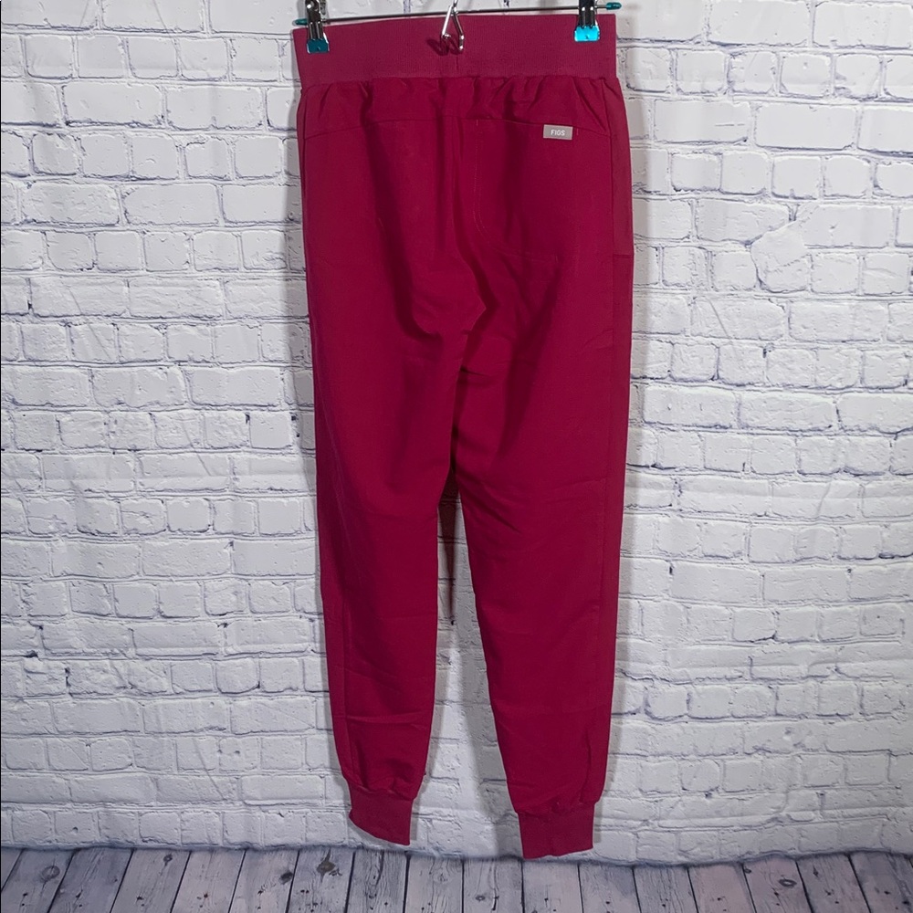 Figs Womens Boston Slim Jogger Scrub Pant in Dark Magenta Size XXS NWT Medical - Picture 6 of 7